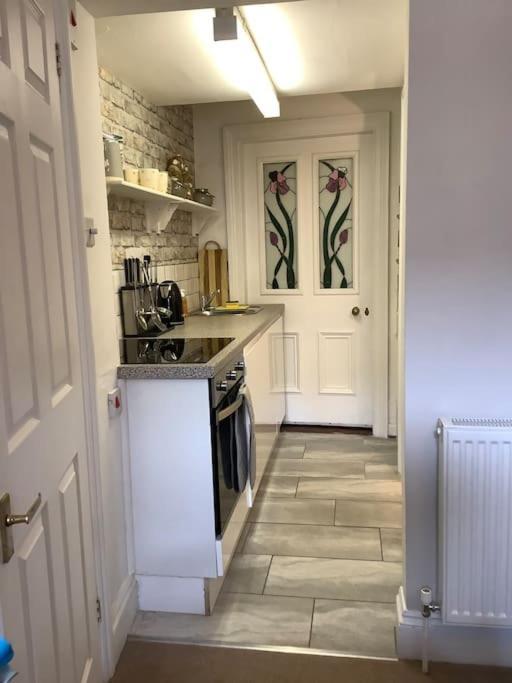 Lovely 1 Bed Flat In Victorian House 300M Seafront Penzance Exterior foto